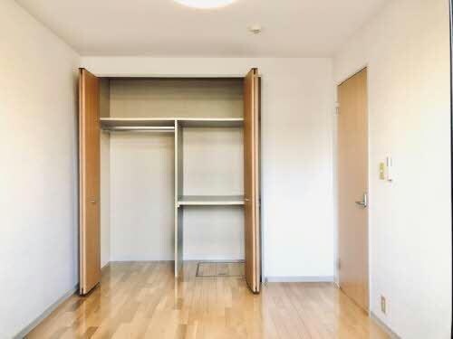 ファミーユ中野　B棟の物件内観写真