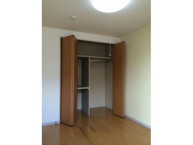 ファミーユ中野　B棟の物件内観写真