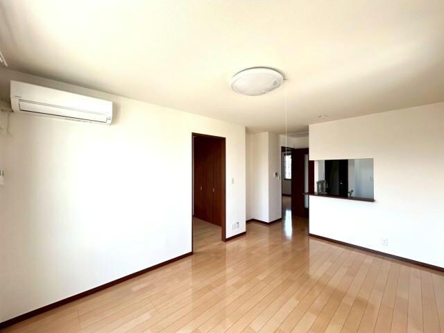 メゾン・ラ・パヴィエ　A棟Sの物件内観写真