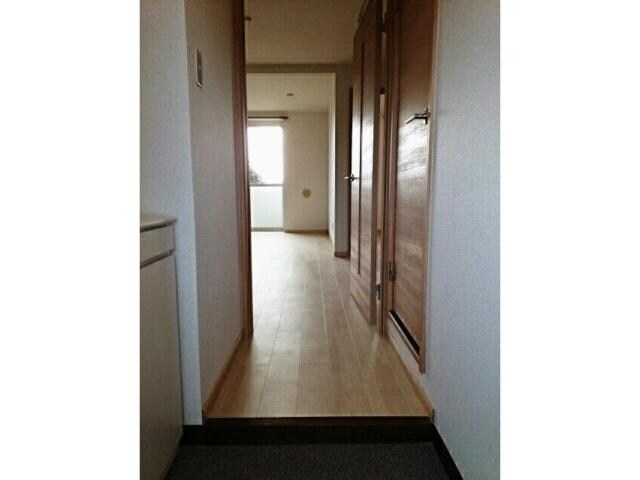 ローブレS・Tの物件内観写真