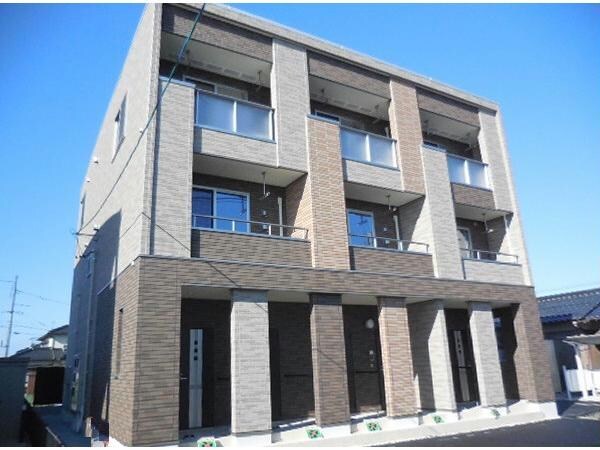 エレガントヴィエⅧの物件外観写真