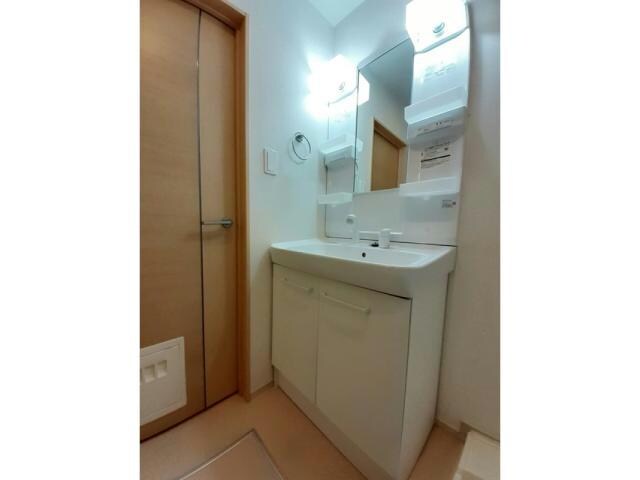 エレガントヴィエⅧの物件内観写真