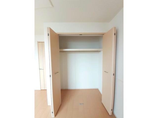 エレガントヴィエⅧの物件内観写真