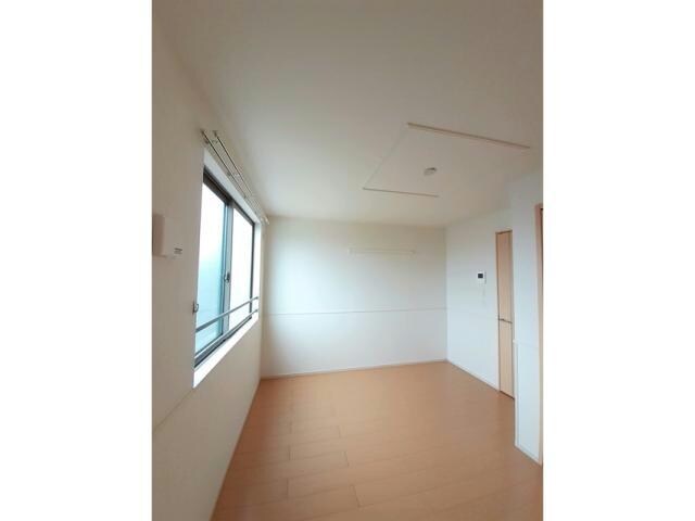 エレガントヴィエⅧの物件内観写真