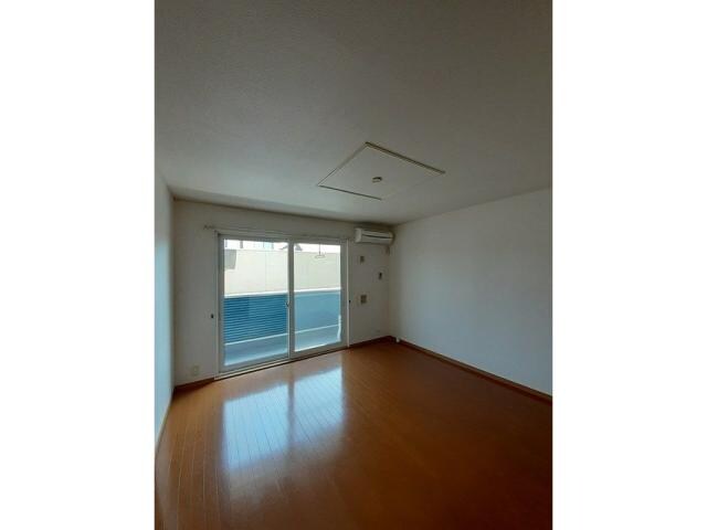 パインコーン　1番館の物件内観写真