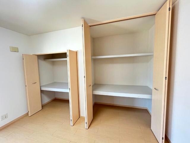 クレストコートＣ棟の物件内観写真