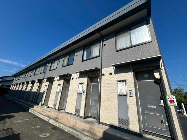 レオパレスヤマサⅡの物件外観写真