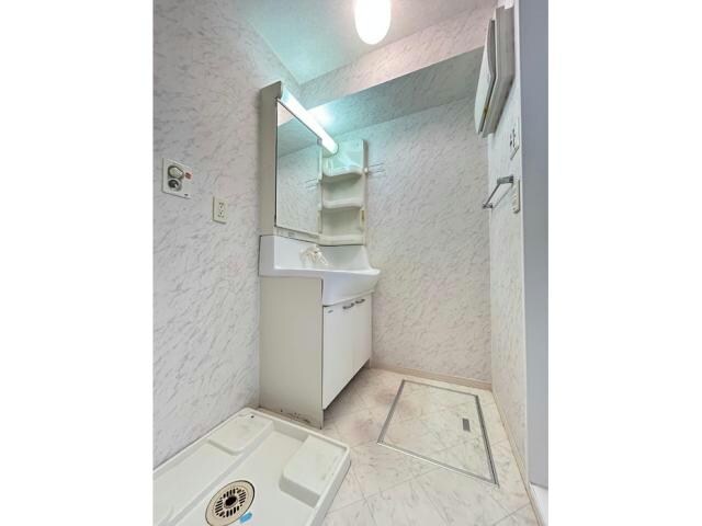 サウスグラースの物件内観写真