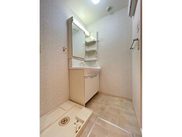 サウスグラースの物件内観写真