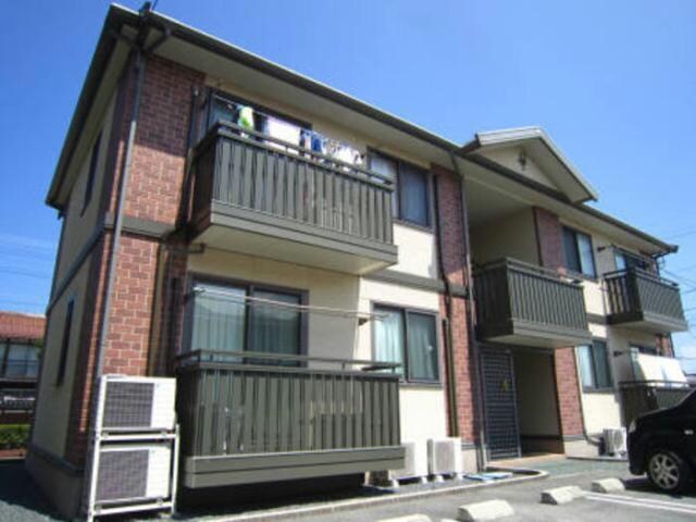 グリーンスクエアA棟の物件外観写真