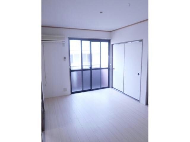 ルミエールみなみの物件内観写真