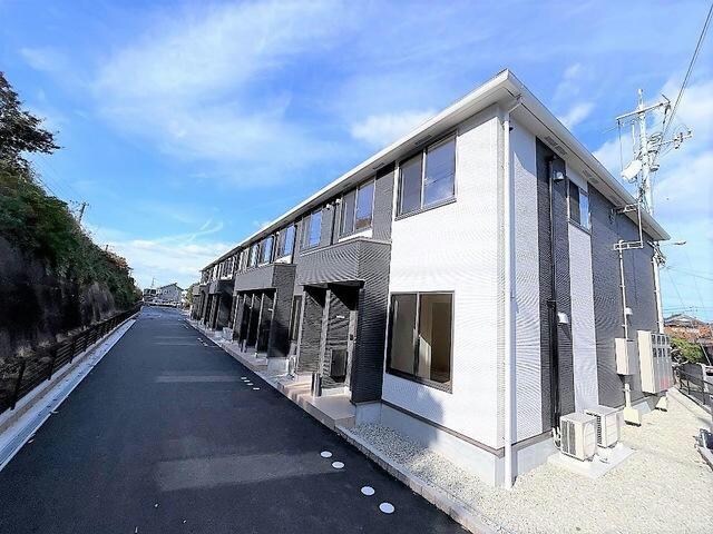 ベントルナータの物件外観写真