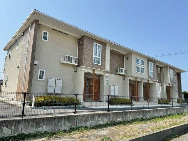 ヌーベル　ピアッツァⅠの物件外観写真