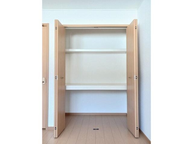 ヌーベル　ピアッツァⅡの物件内観写真