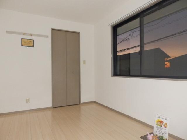 ヴィラ西福原　A棟の物件内観写真