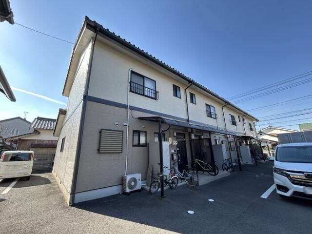 イーストヒルズ Ⅱ棟の物件外観写真