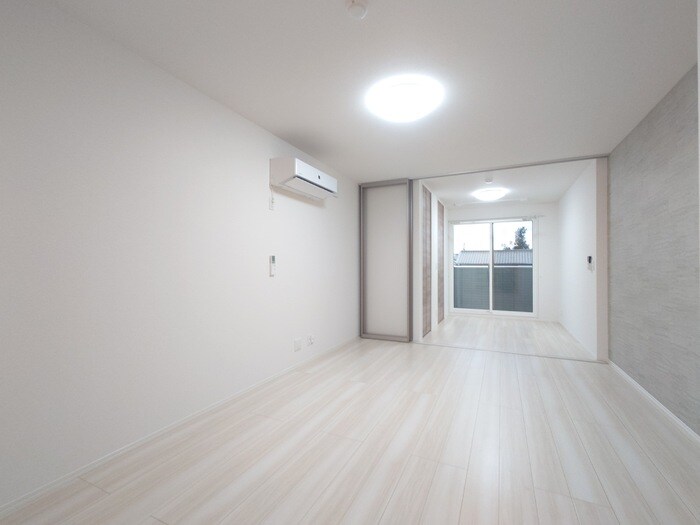 Ｄ-ｒｏｏｍＴＳＵＣＨＩＹＡの物件内観写真