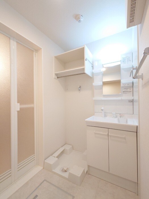 Ｄ-ｒｏｏｍＴＳＵＣＨＩＹＡの物件内観写真