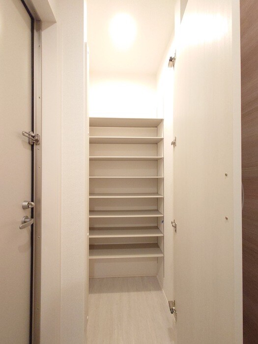 Ｄ-ｒｏｏｍＴＳＵＣＨＩＹＡの物件内観写真