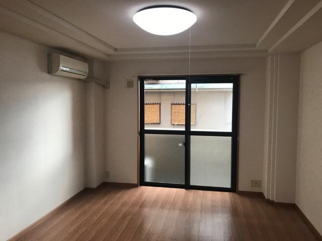 グリーンパレスの物件内観写真