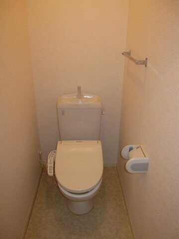 ローゼスポート港町 B棟の物件内観写真