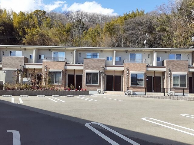 コットン　フィールドの物件外観写真