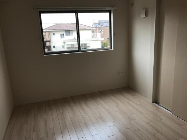 フルール・ド・スリジェの物件内観写真