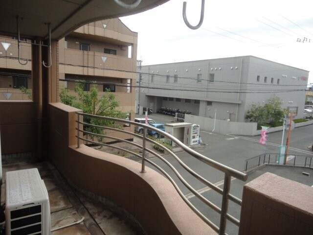 ナオティーフォーの物件内観写真