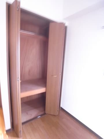 西町ロイヤルスクエアの物件内観写真