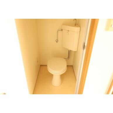 フルリール松浦の物件内観写真