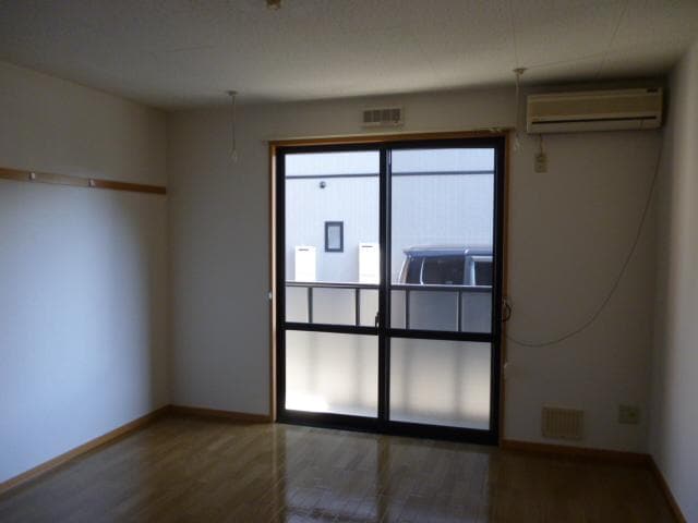 ローズパレス春日Ｓの物件内観写真