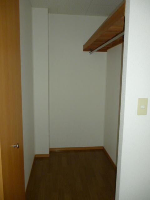 ローズパレス春日Ｓの物件内観写真