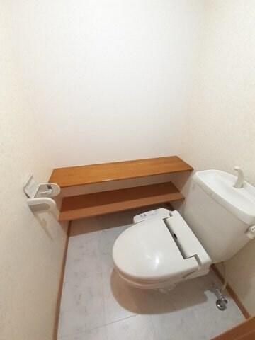 サニー　ヴィオラの物件内観写真