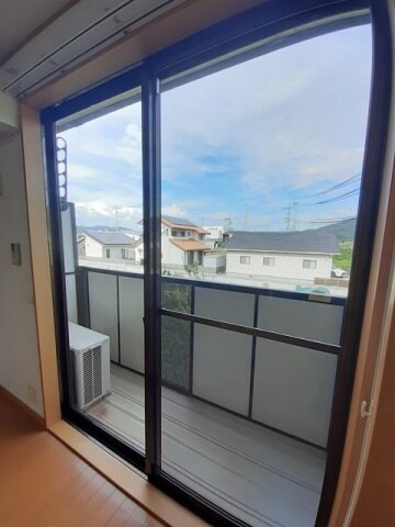 サニー　ヴィオラの物件内観写真