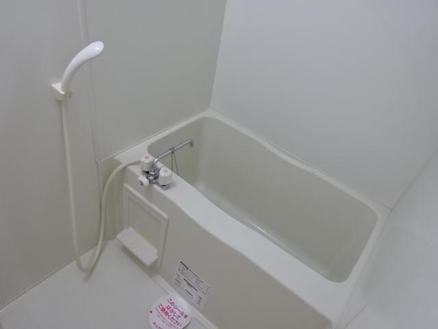 ウィスティリアの物件内観写真