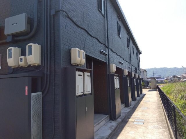 レオパレスはばたけの物件外観写真