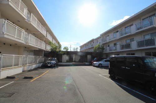 nfツインズA棟の物件外観写真