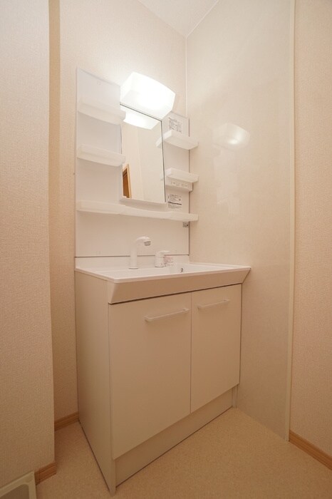 グレイス　スクエア新涯5　B棟の物件内観写真