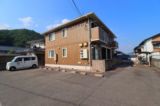 ローズコートミツギの物件内観写真