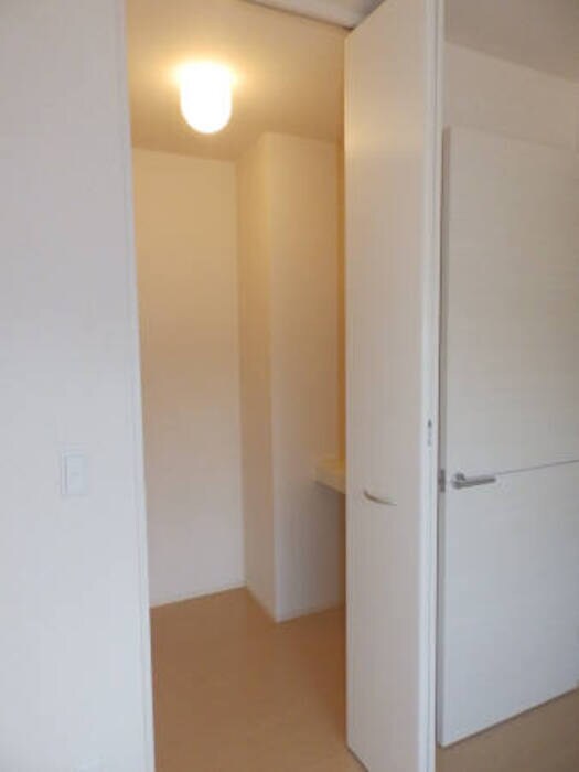 フェリーチェB棟の物件内観写真