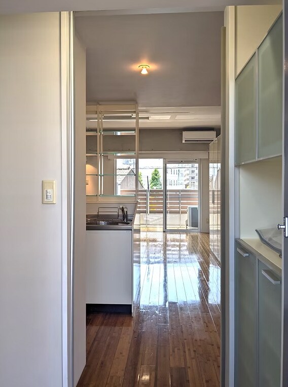 コリドールベイの物件内観写真