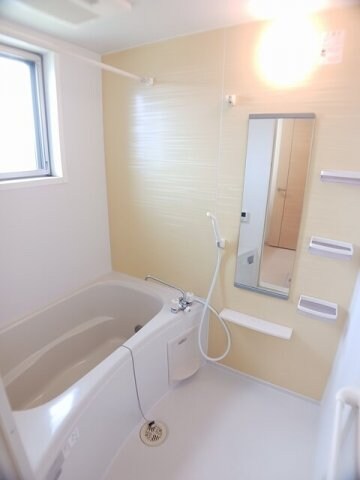 メゾンド・セレーノの物件内観写真