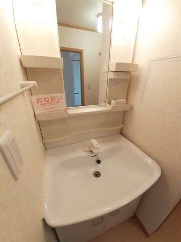 エアリー・ガーデンＢの物件内観写真