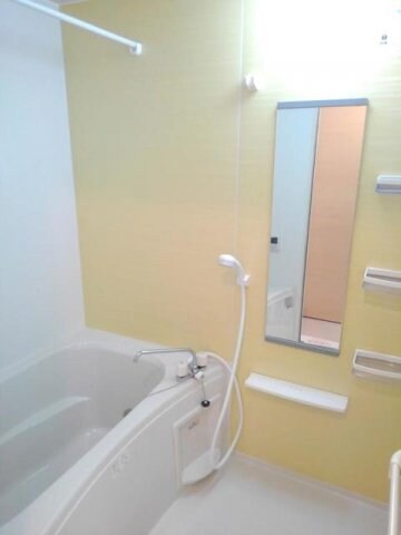 ラメゾン　ドゥ　カンパーニュＢの物件内観写真