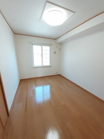 サニーハウスの物件内観写真