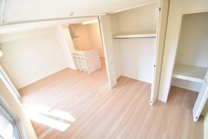 シャンゼリーゼの物件内観写真