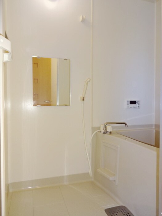 フォンターナ伏石　B棟の物件内観写真