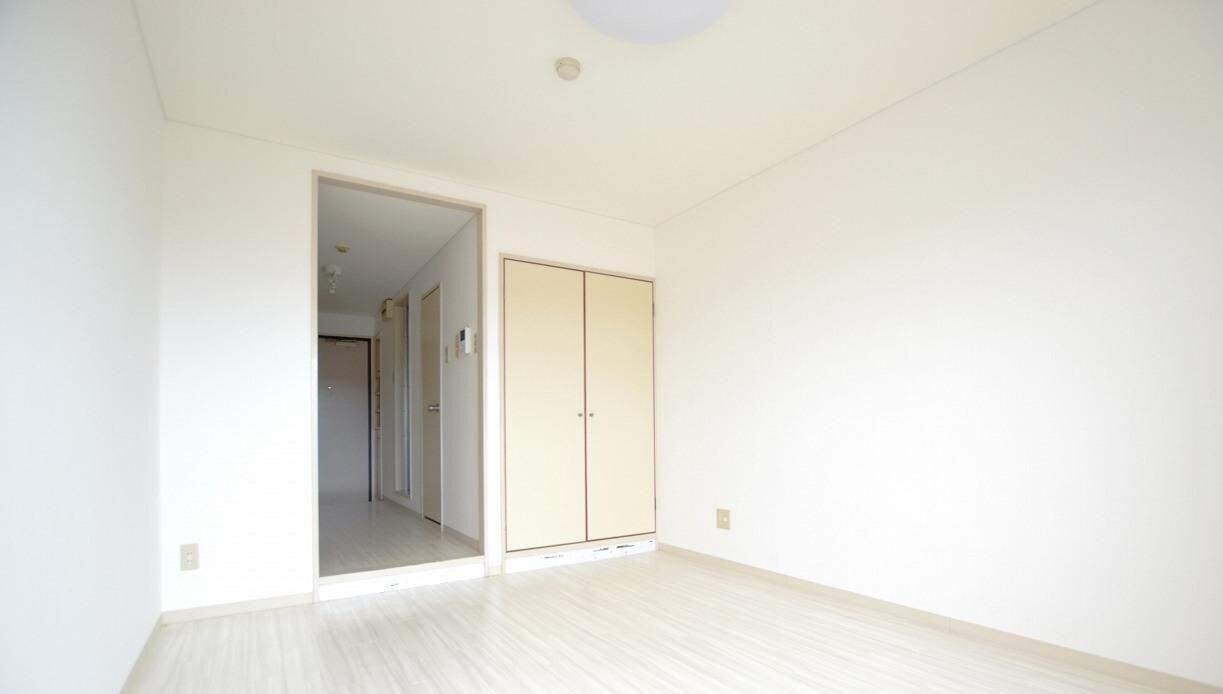 カレッジシティハイツの物件内観写真