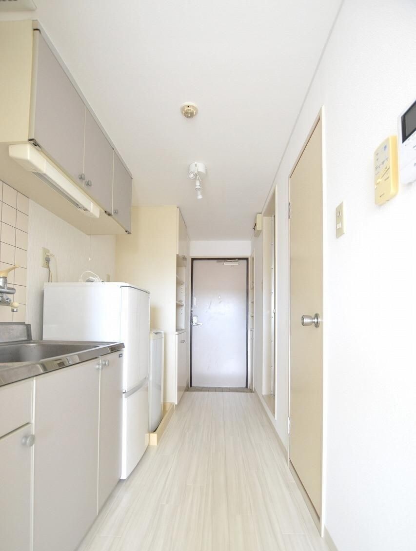 カレッジシティハイツの物件内観写真