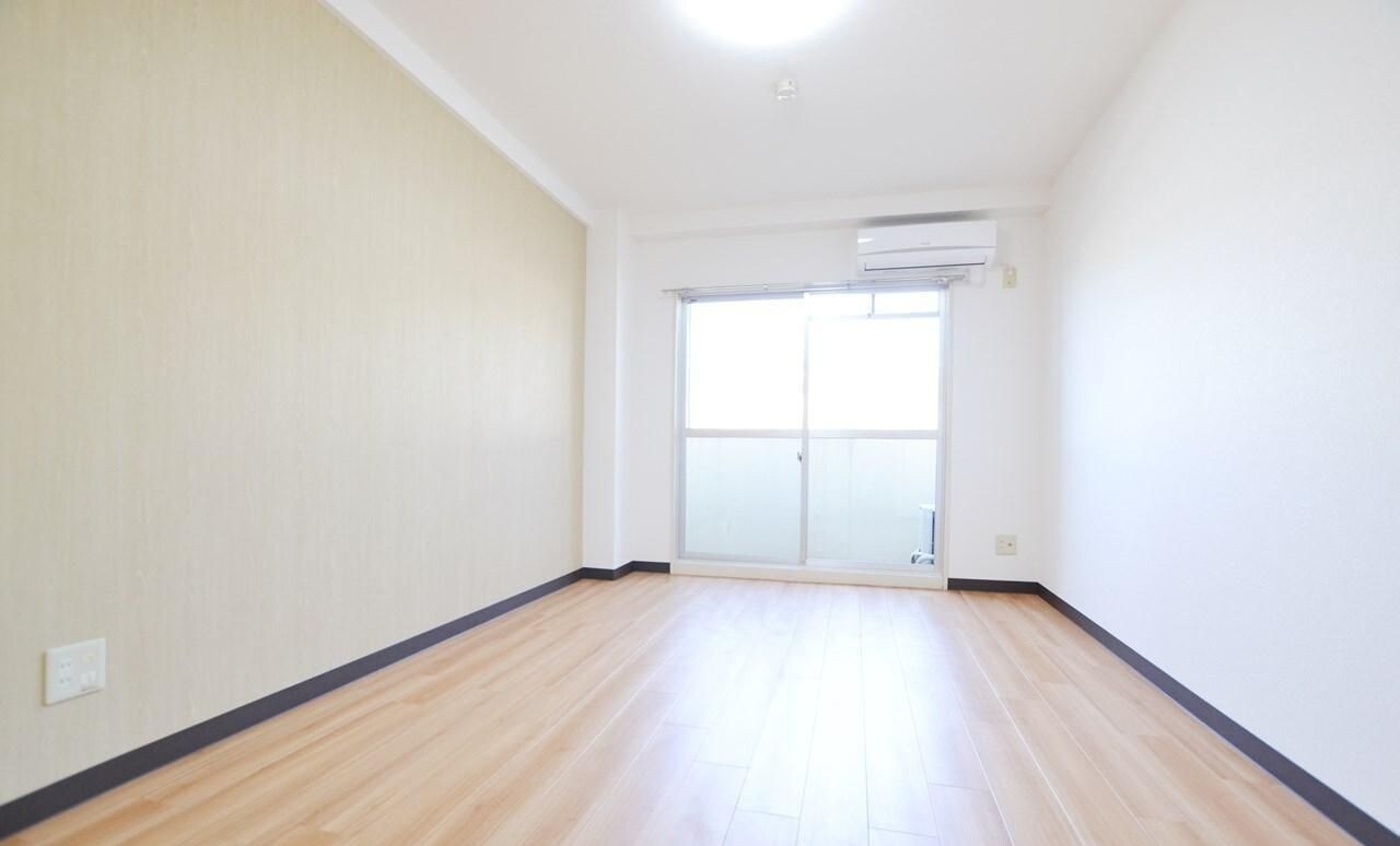 カレッジ三共パートIの物件内観写真